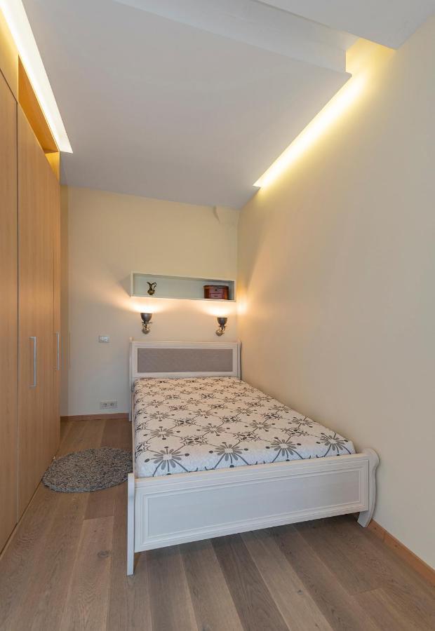 Deluxe River View Apartment By Polo Apartment Kaunas Exterior photo