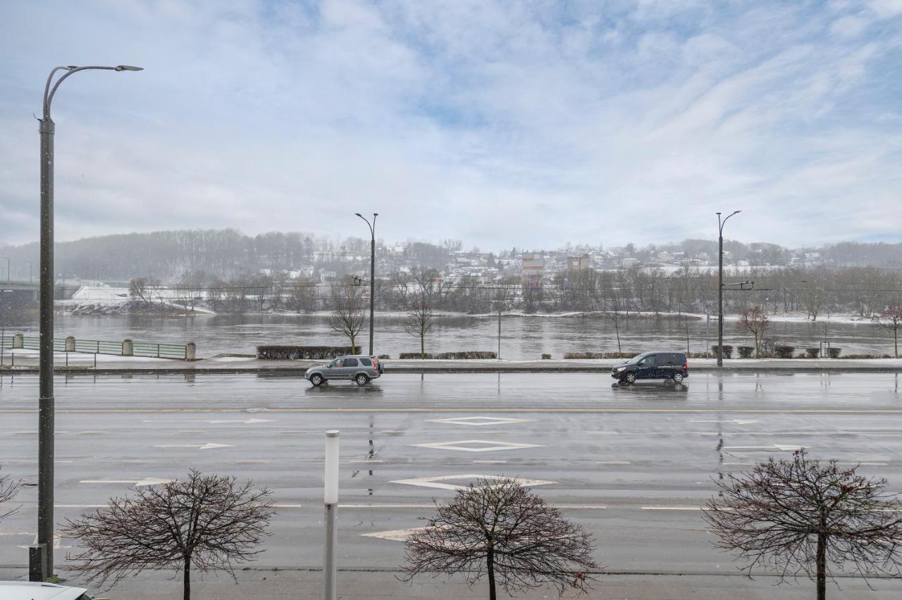Deluxe River View Apartment By Polo Apartment Kaunas Exterior photo